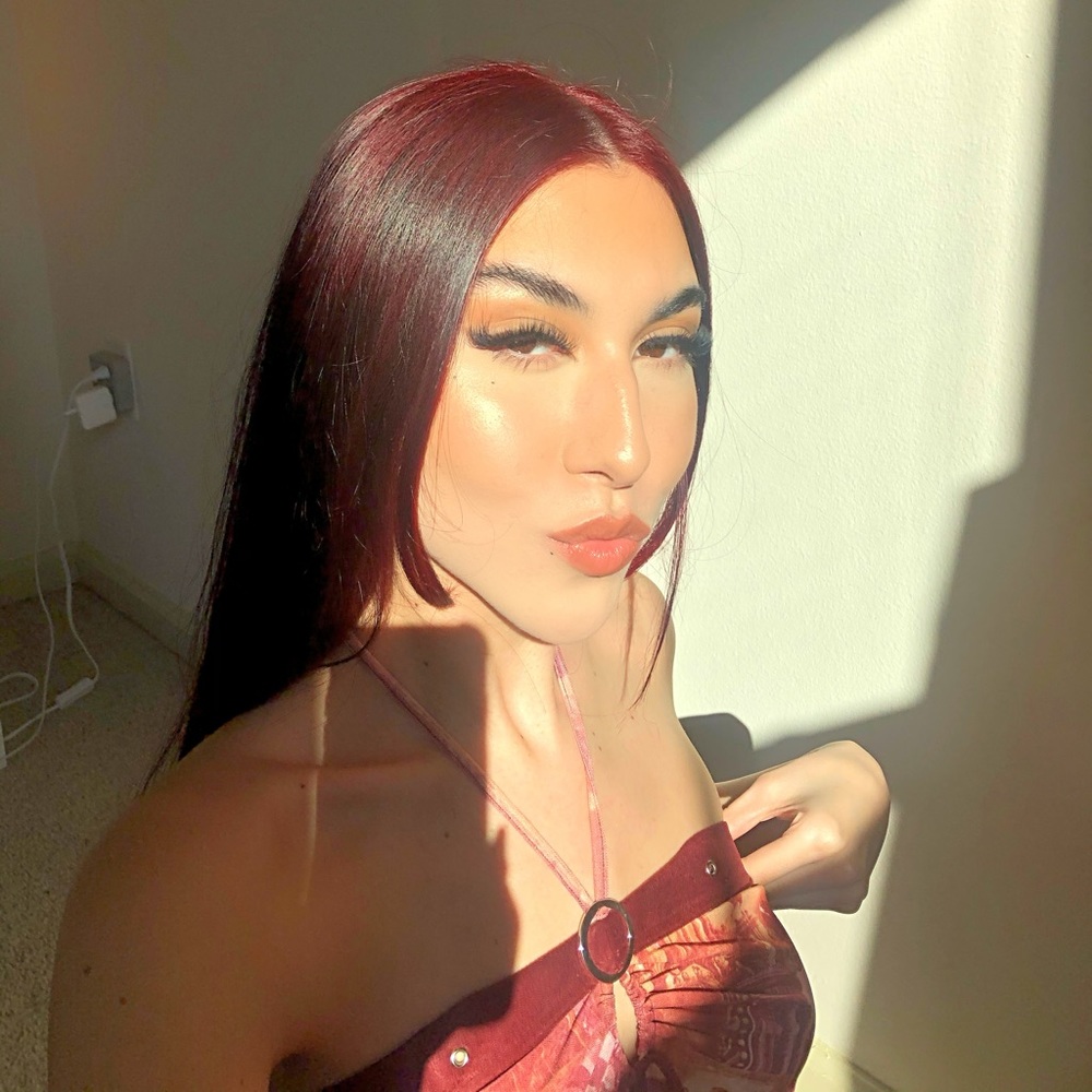 Meet your Posher, Lavana